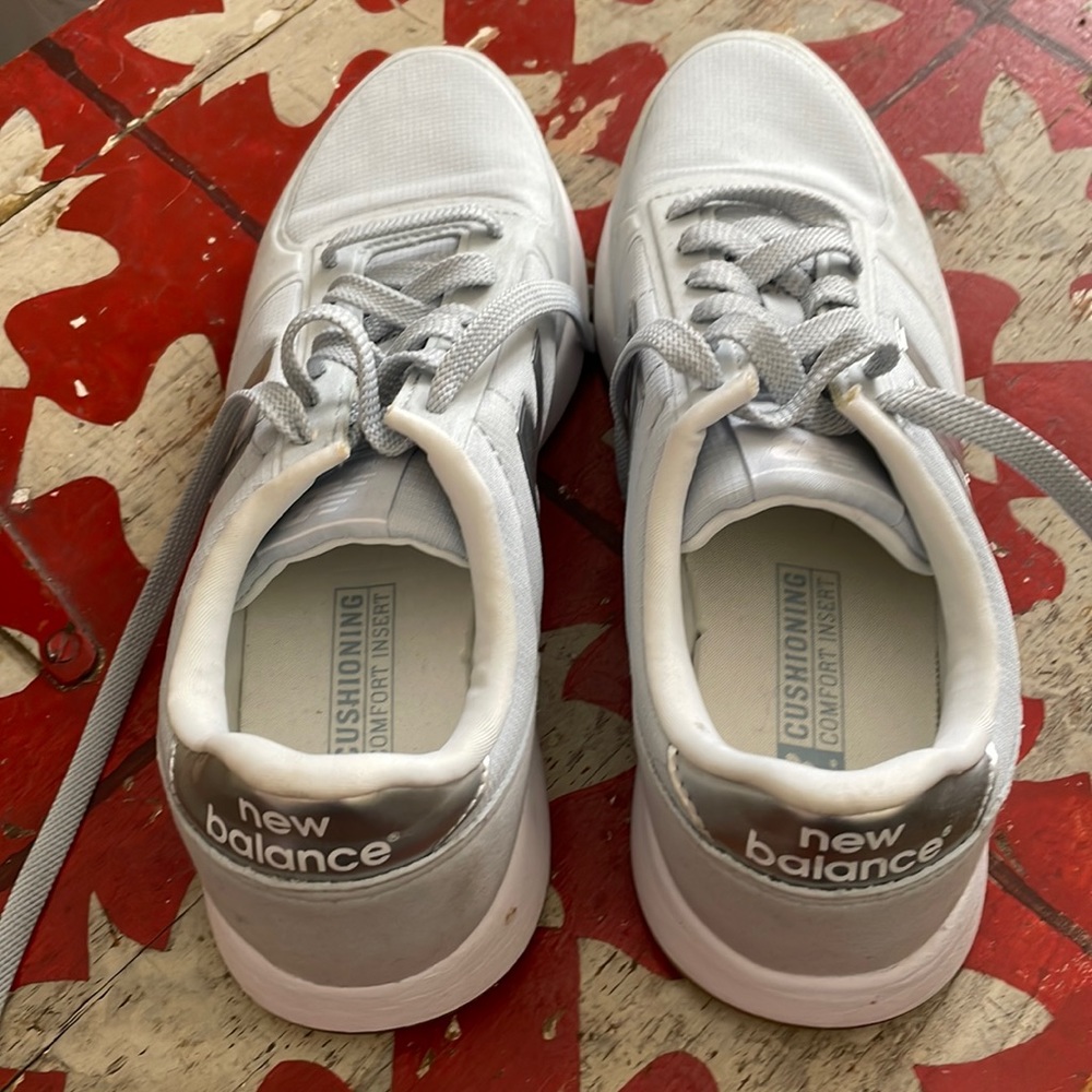 New Balance Cushioning Comfort Insert, size 8.5, light gray and barely worn.